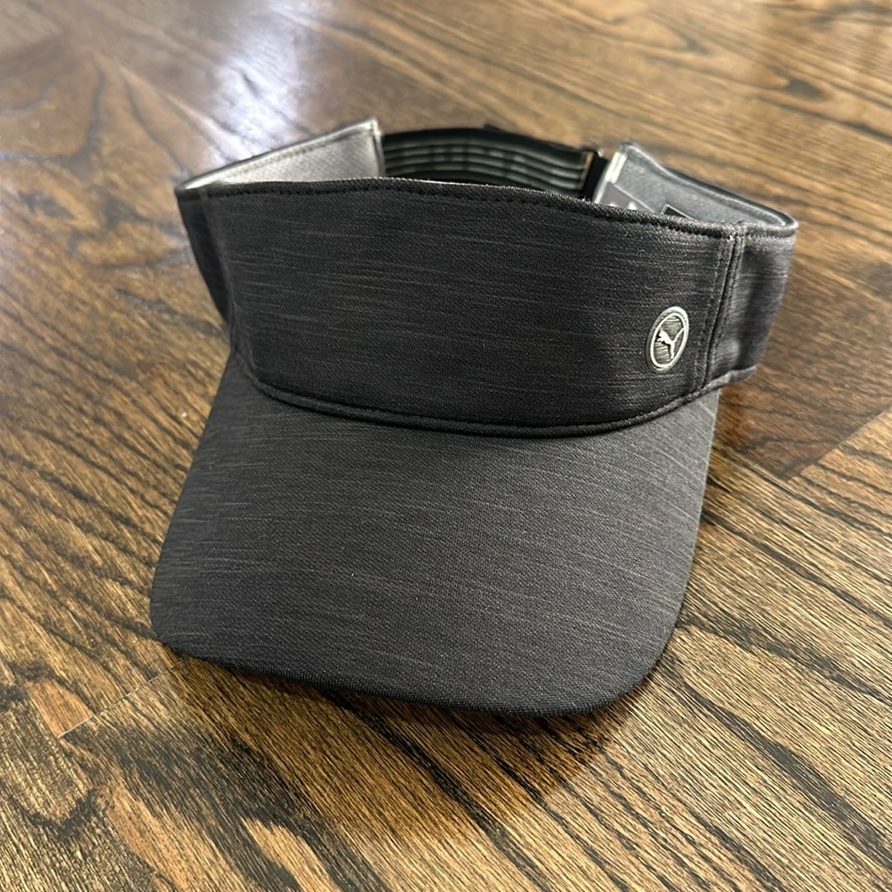 Puma black golf visor
